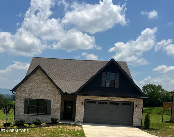 $625,000 | 5113 Gregory Road, Greenback, TN 37742