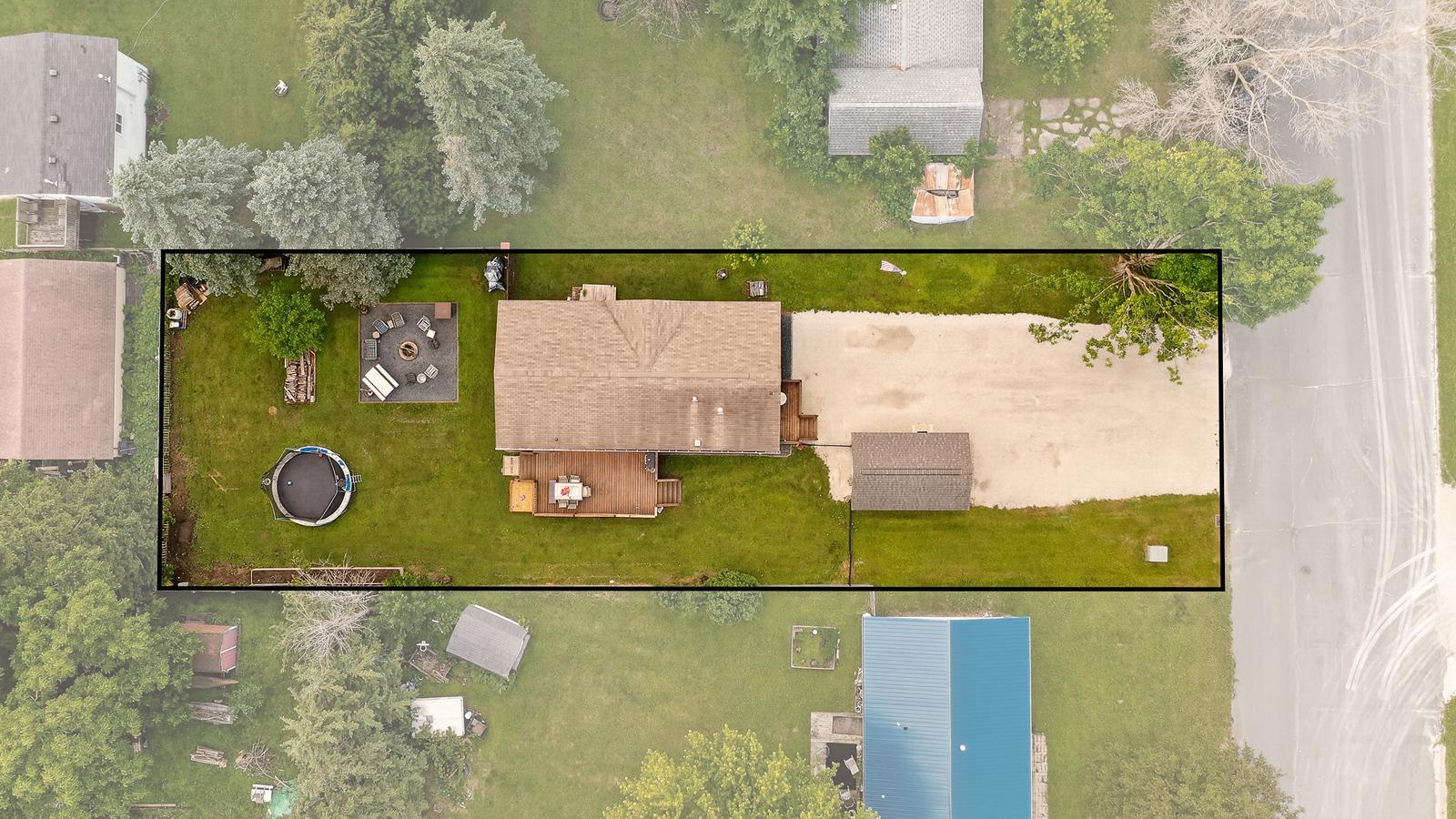 405 North Pleasant Avenue Spring Valley, MN 55975 - Photo 5 of 33