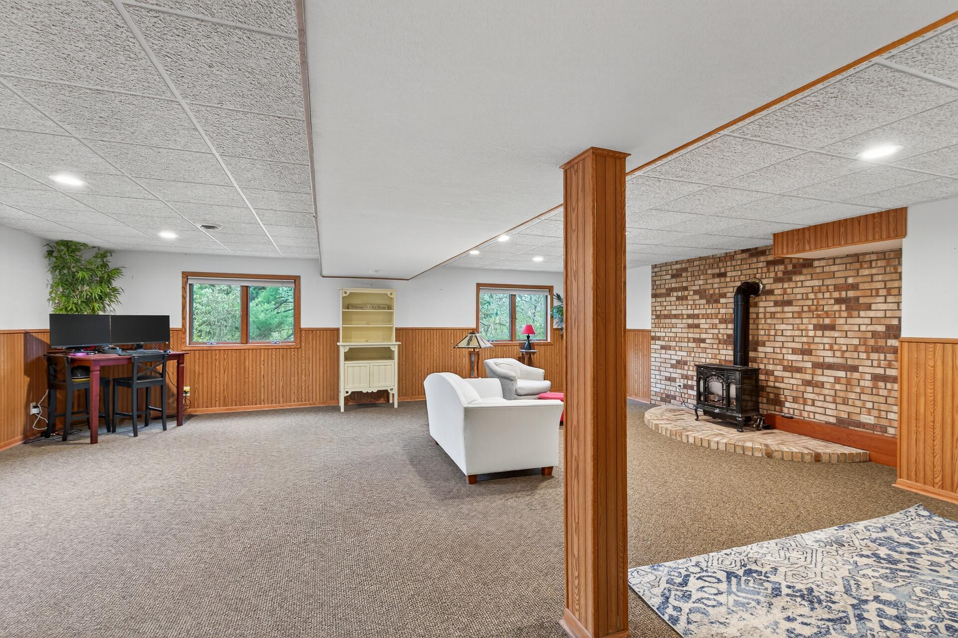 719 Countryview Circle Hudson, WI 54016 - Photo 28 of 44