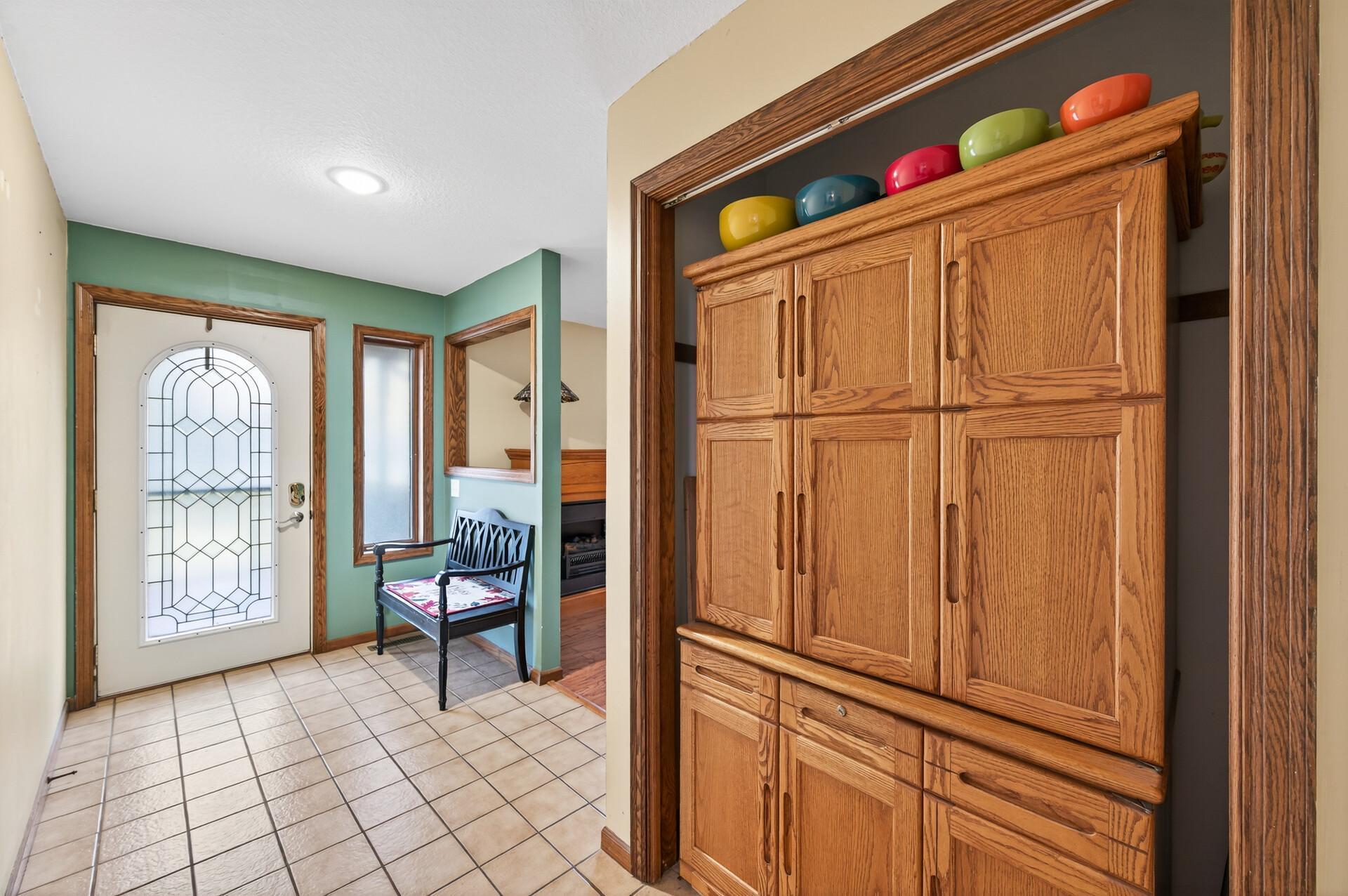 719 Countryview Circle Hudson, WI 54016 - Photo 6 of 44