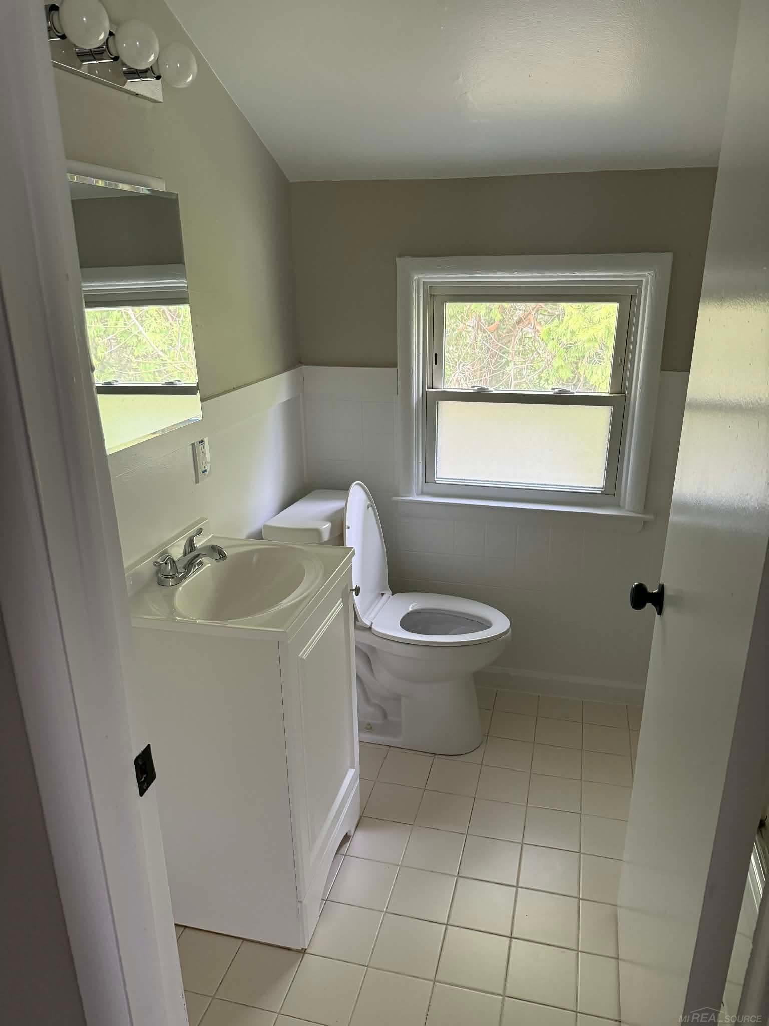 2969 Devondale Road, Unit 6 Rochester, MI 48309 - Photo 8 of 11