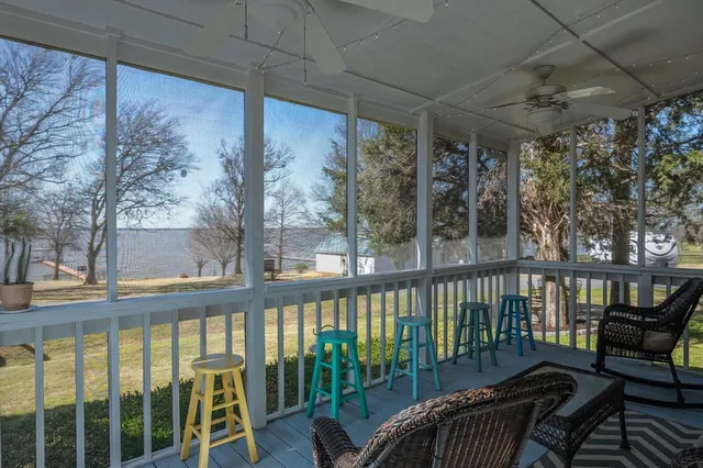 $375,000 | 10165 North Lake Circle, Kemp, TX 75143