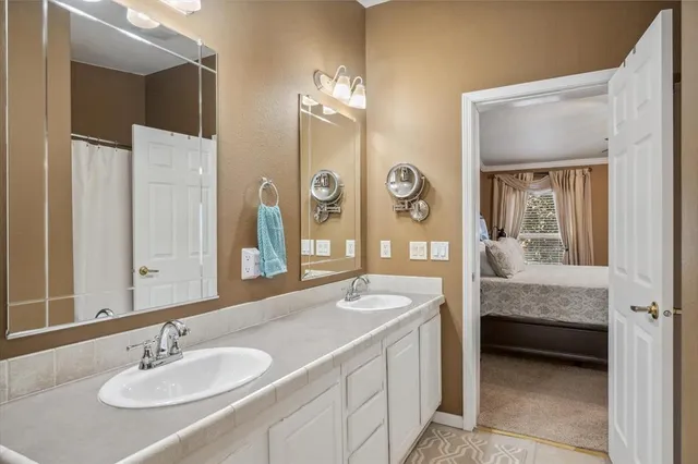 $375,000 | 10165 North Lake Circle, Kemp, TX 75143