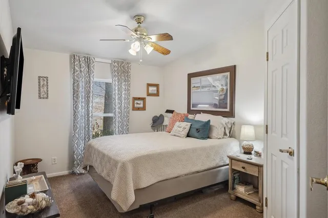 $375,000 | 10165 North Lake Circle, Kemp, TX 75143