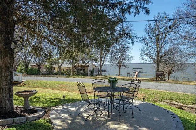 $375,000 | 10165 North Lake Circle, Kemp, TX 75143