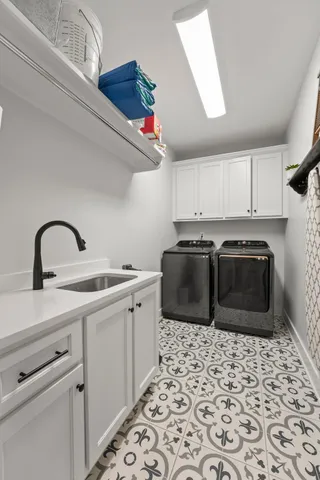 $899,000 | 73 Cypress Point Drive, Winchester, TN 37398