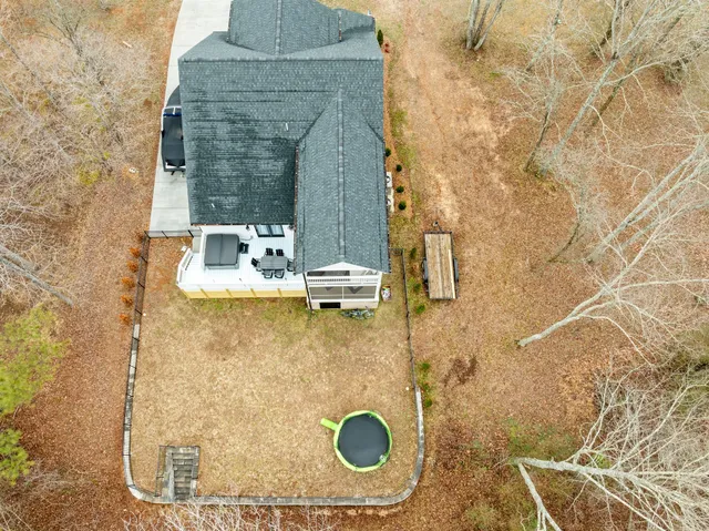 $899,000 | 73 Cypress Point Drive, Winchester, TN 37398