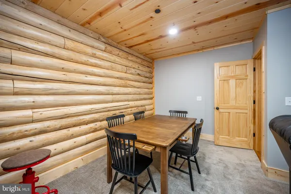 $930,000 | 62 Whispering Pines Lane, Oakland, MD 21550