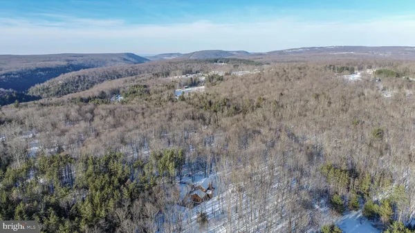 $930,000 | 62 Whispering Pines Lane, Oakland, MD 21550
