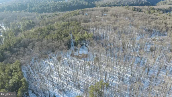 $930,000 | 62 Whispering Pines Lane, Oakland, MD 21550