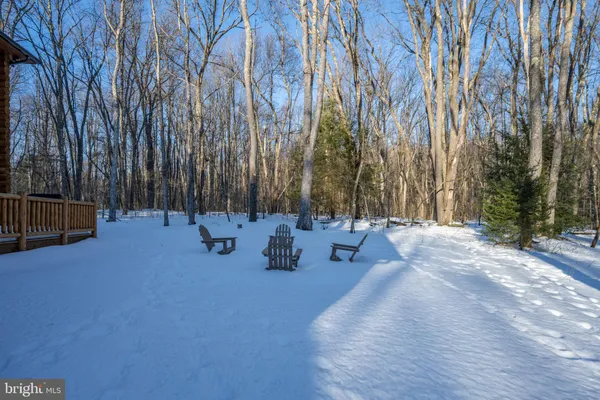 $930,000 | 62 Whispering Pines Lane, Oakland, MD 21550