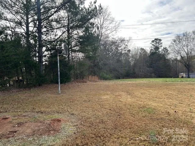 a view of a outdoor space
