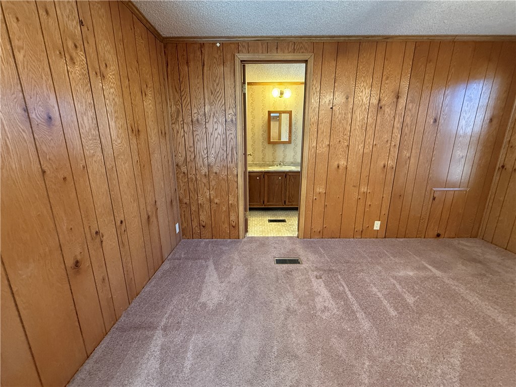 130 Chauga Road Westminster, SC 29693 - Photo 10 of 20