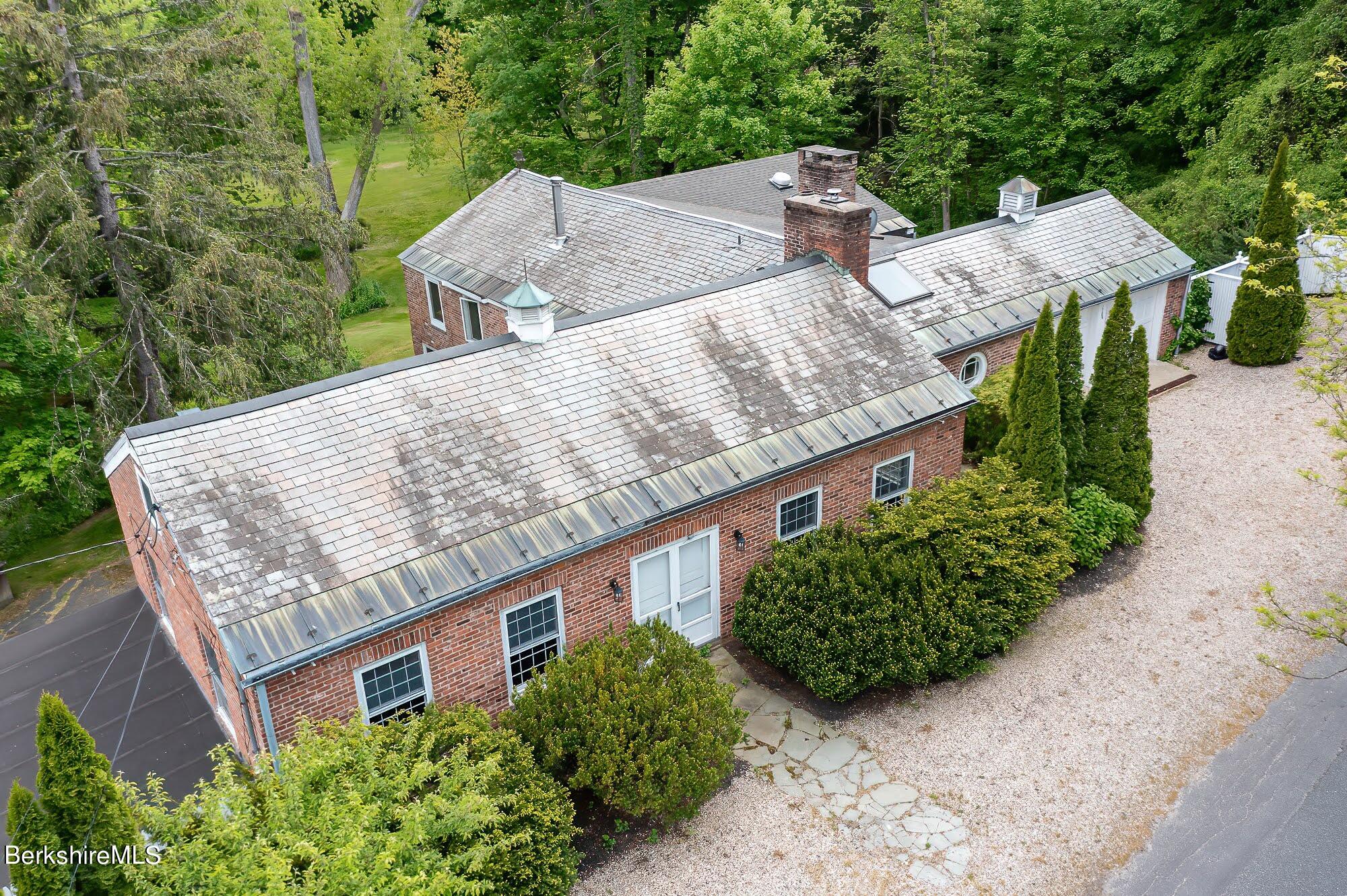 1194 Ashley Falls Road Sheffield, MA 01257 - Photo 3 of 62 4 Front Facade