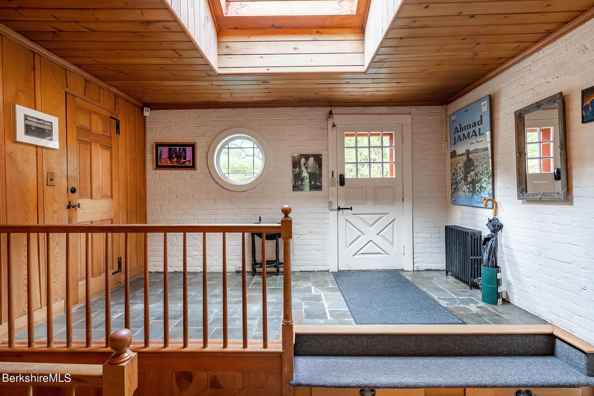 1194 Ashley Falls Road Sheffield, MA 01257 - Photo 8 of 62 9 foyer 1