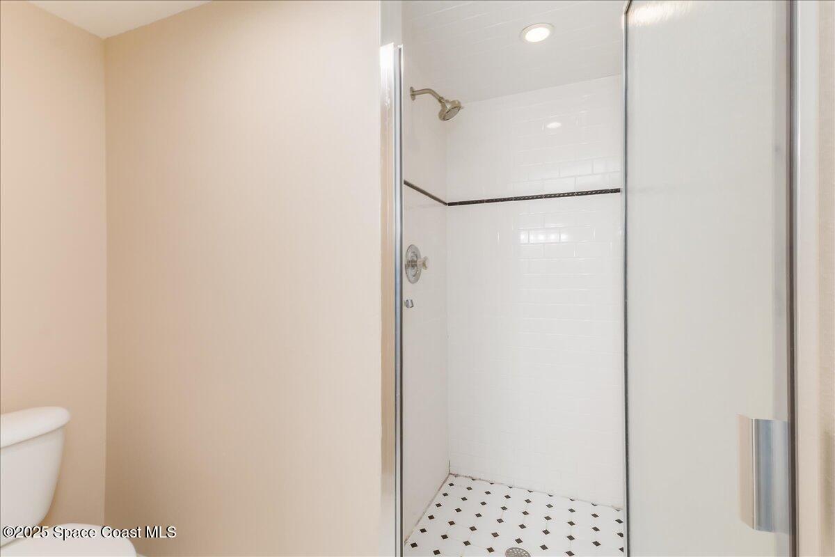 6124 River Run Drive Sebastian, FL 32958 - Photo 21 of 42 a bathroom with a shower