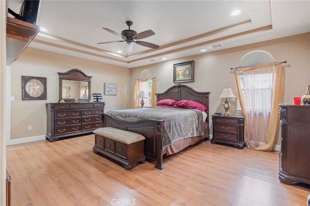 1928 South Shirk Road Visalia, CA 93277 - Photo 45 of 75