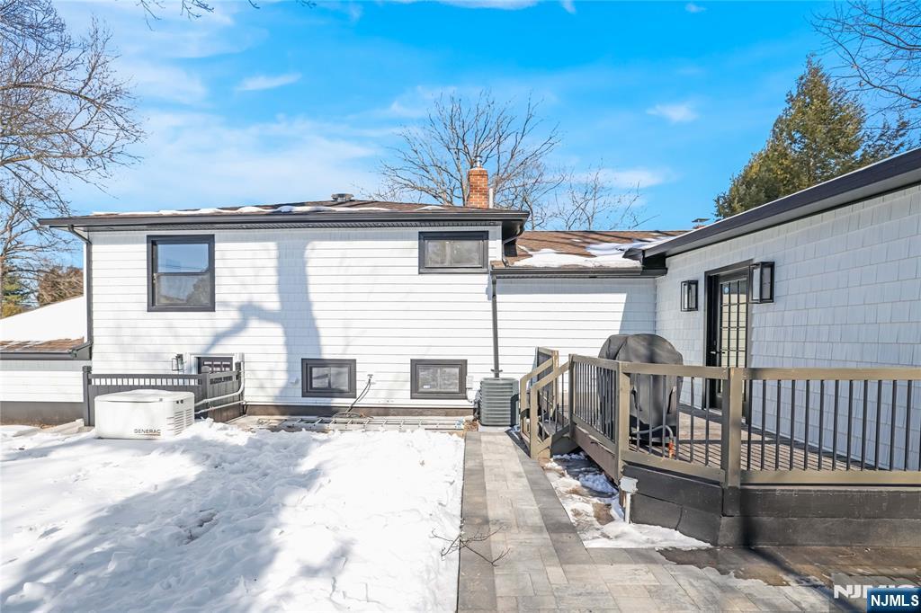 589 Fletcher Avenue Oradell, NJ 07649 - Photo 29 of 31