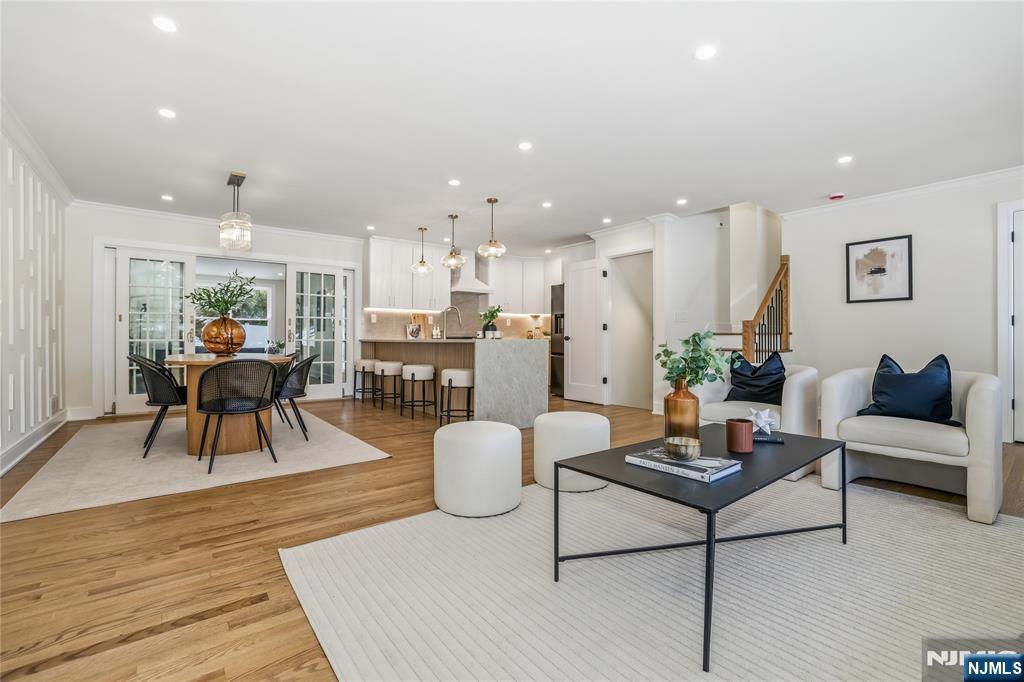 589 Fletcher Avenue Oradell, NJ 07649 - Photo 5 of 31