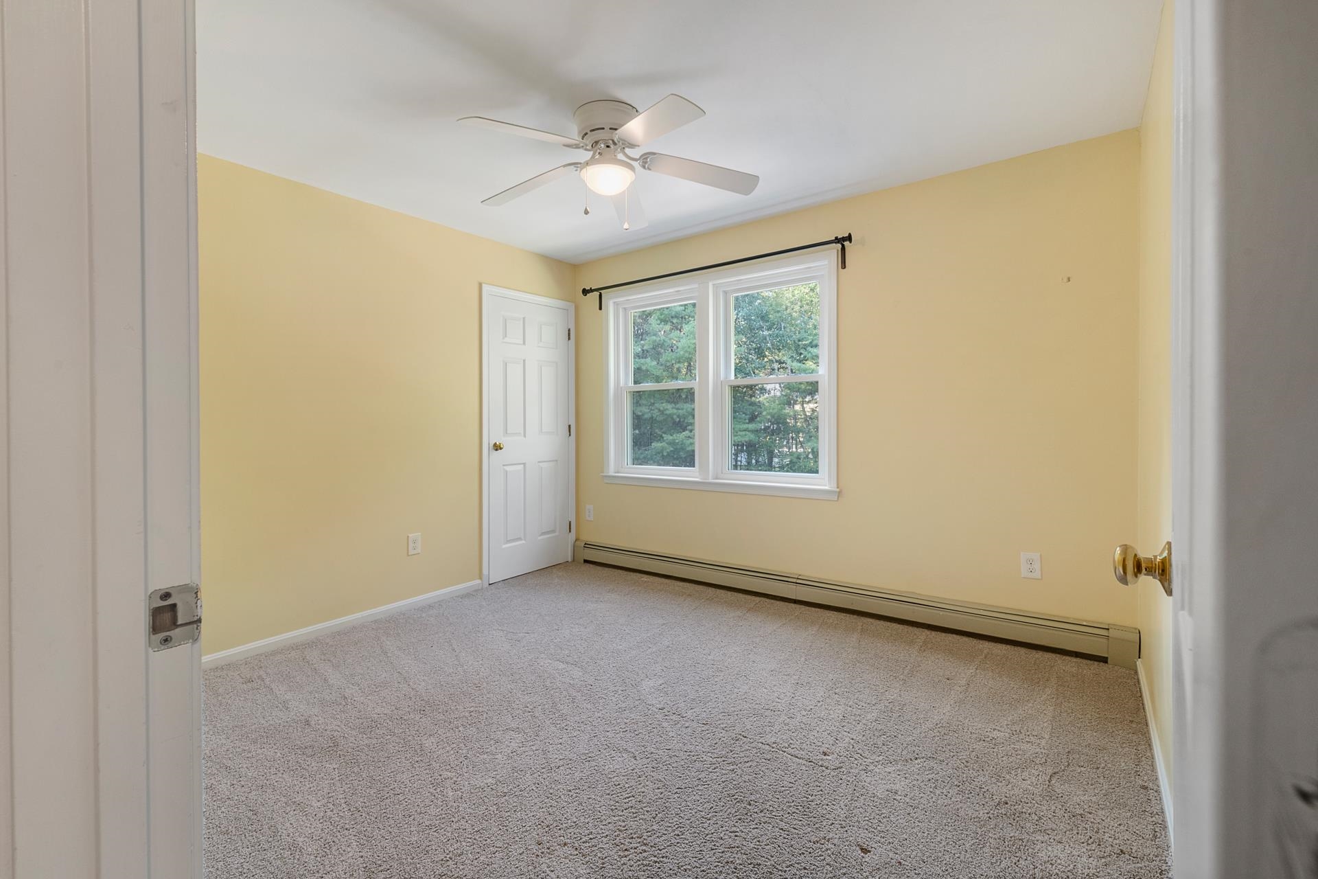 94 Hardy Road Bedford, NH 03110 - Photo 20 of 37