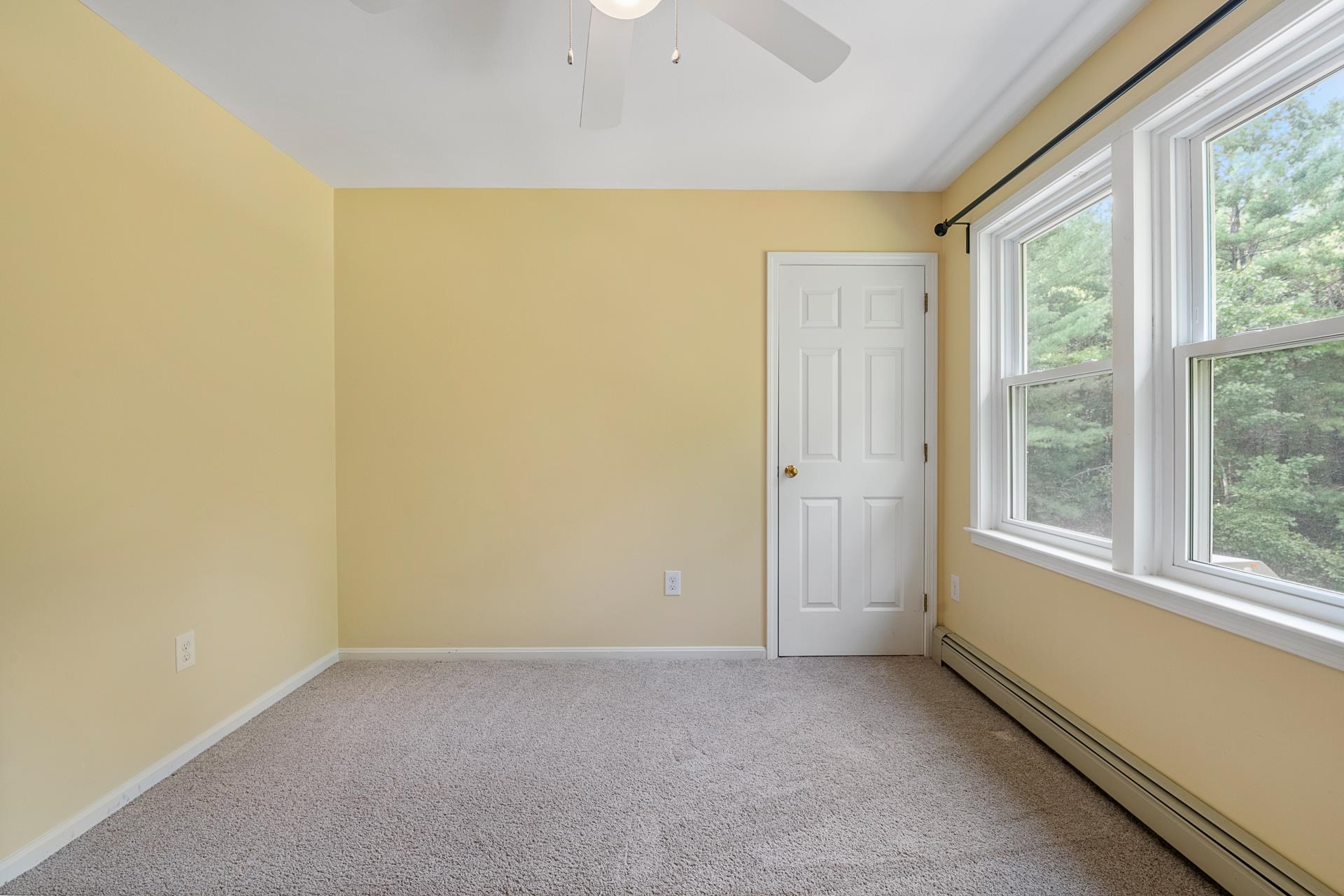 94 Hardy Road Bedford, NH 03110 - Photo 22 of 37