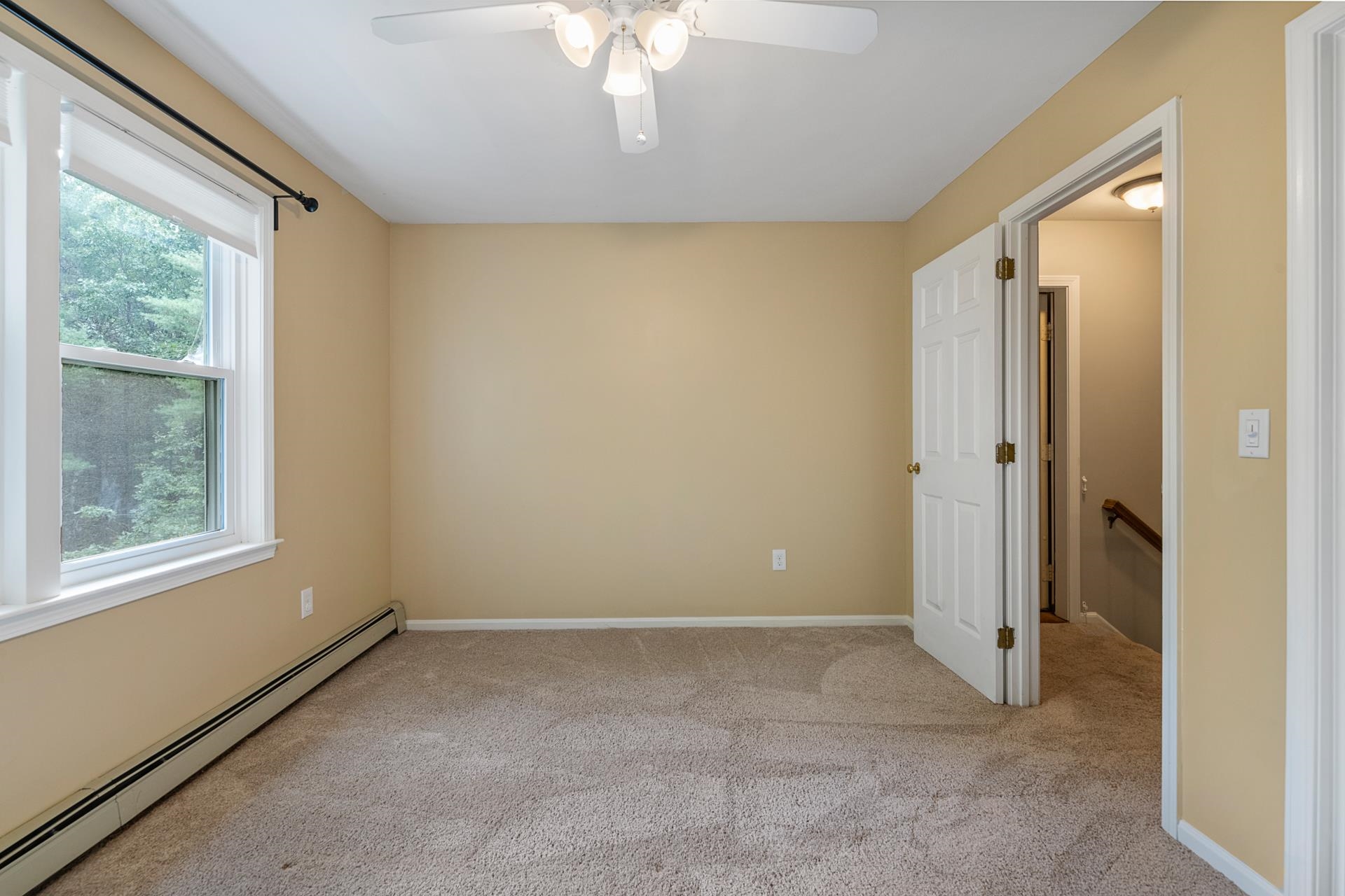94 Hardy Road Bedford, NH 03110 - Photo 23 of 37