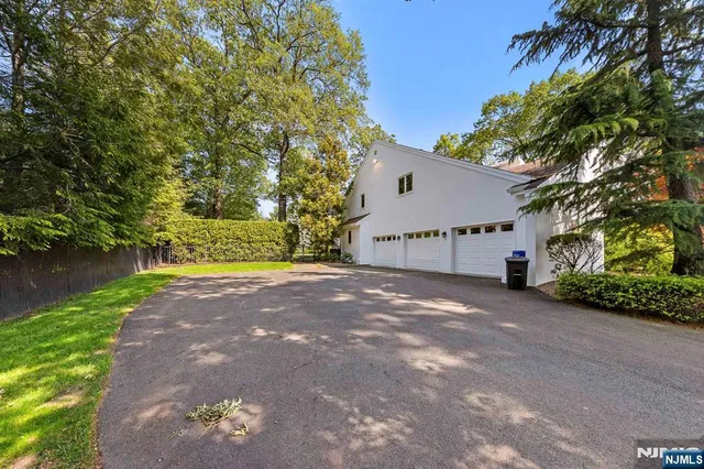 $22,500 | 172 Truman Drive, Cresskill, NJ 07626