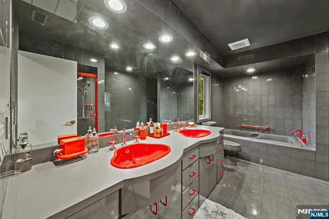 $22,500 | 172 Truman Drive, Cresskill, NJ 07626