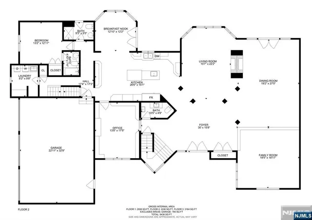 a picture of a very nice looking room