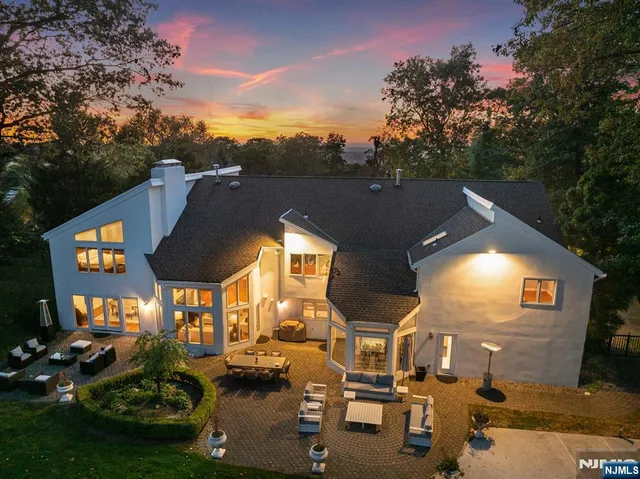 $22,500 | 172 Truman Drive, Cresskill, NJ 07626