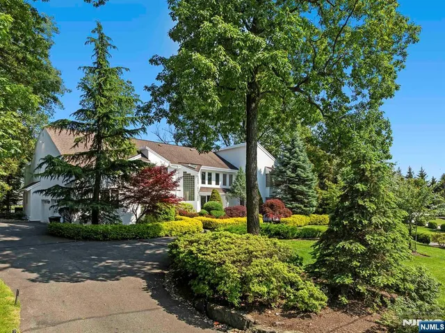 $22,500 | 172 Truman Drive, Cresskill, NJ 07626