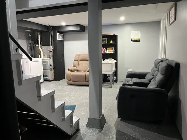 $198,000 | 93 East 151st Street, Harvey, IL 60426