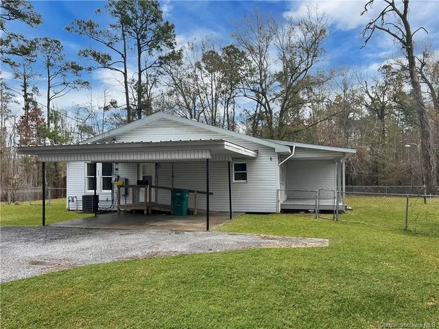 $145,000 | 424 Savoy Road, Sulphur, LA 70663