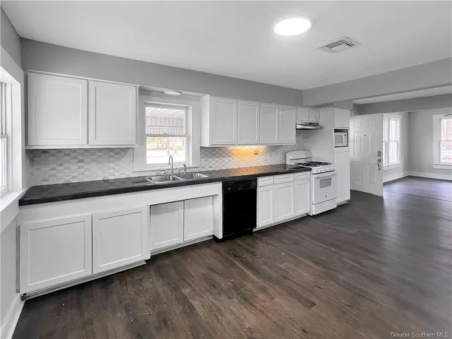 $145,000 | 424 Savoy Road, Sulphur, LA 70663