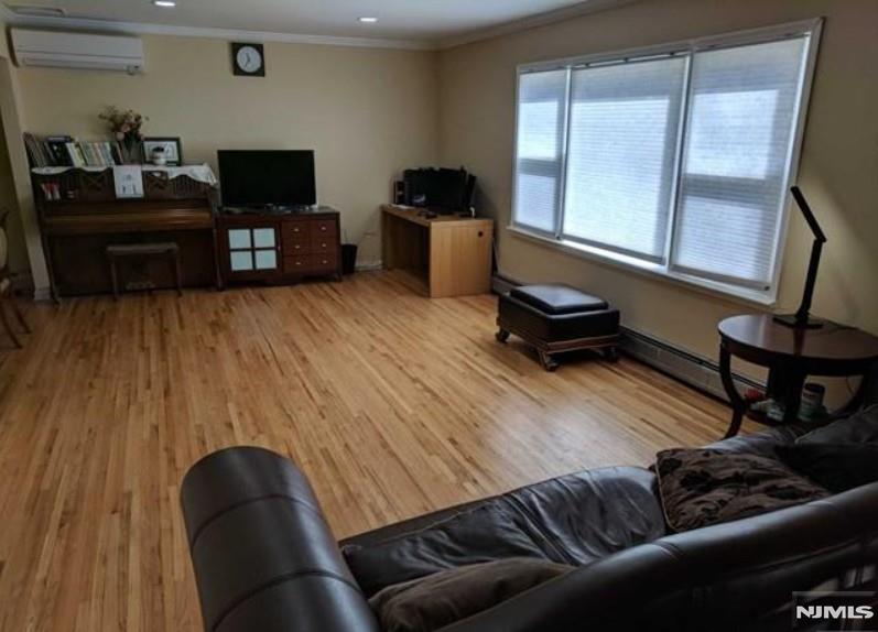 490 Van Emburgh Avenue Ridgewood, NJ 07450 - Photo 2 of 13