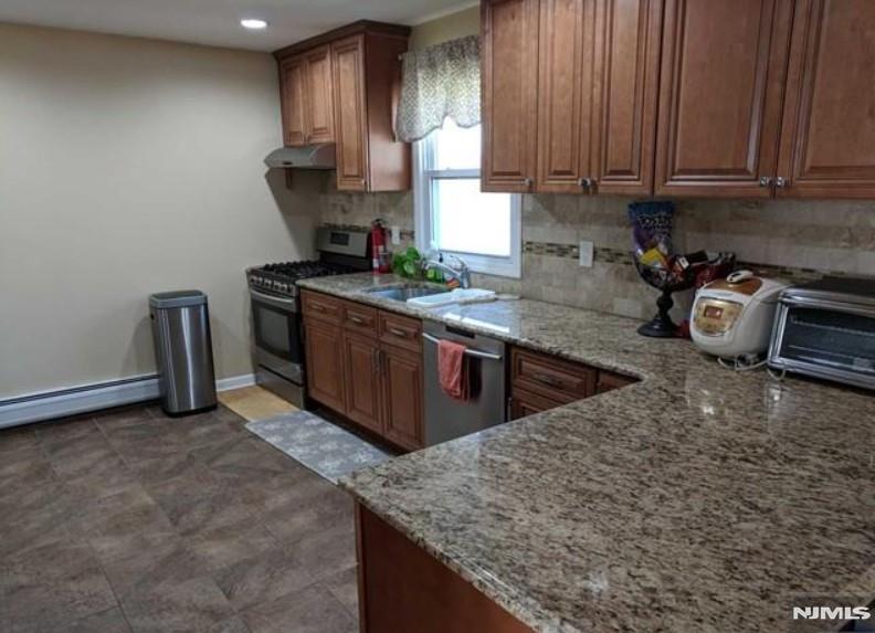 490 Van Emburgh Avenue Ridgewood, NJ 07450 - Photo 5 of 13