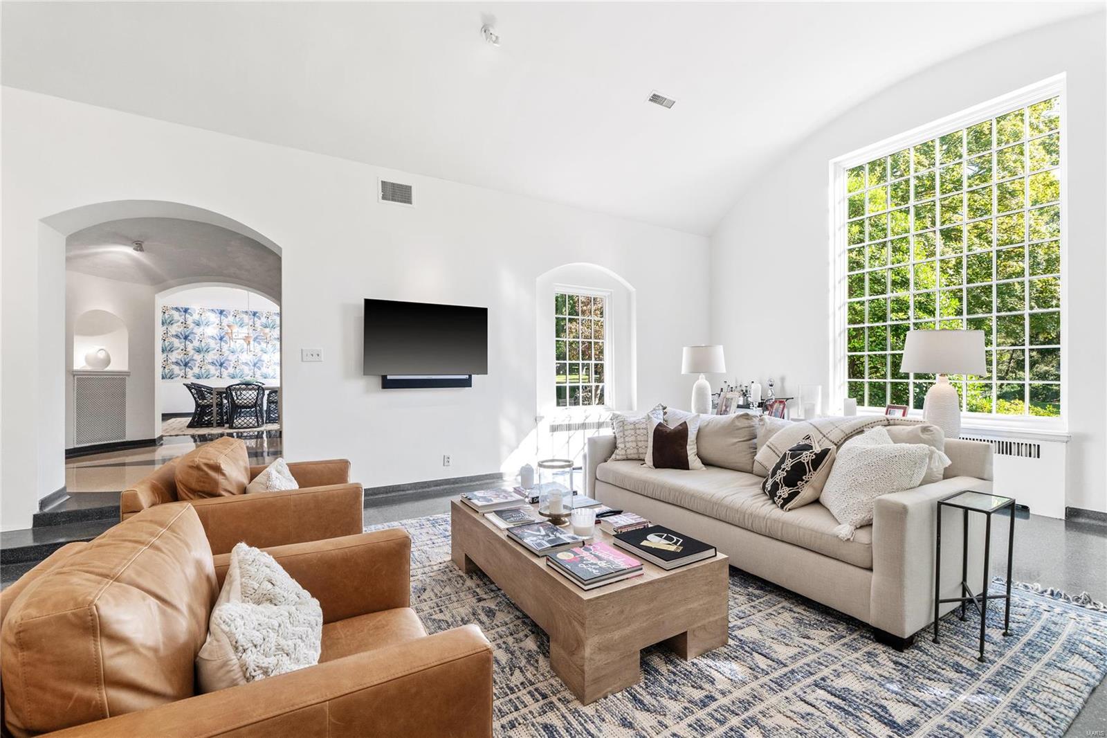 907 South Warson St. Louis, MO 63124 - Photo 11 of 61