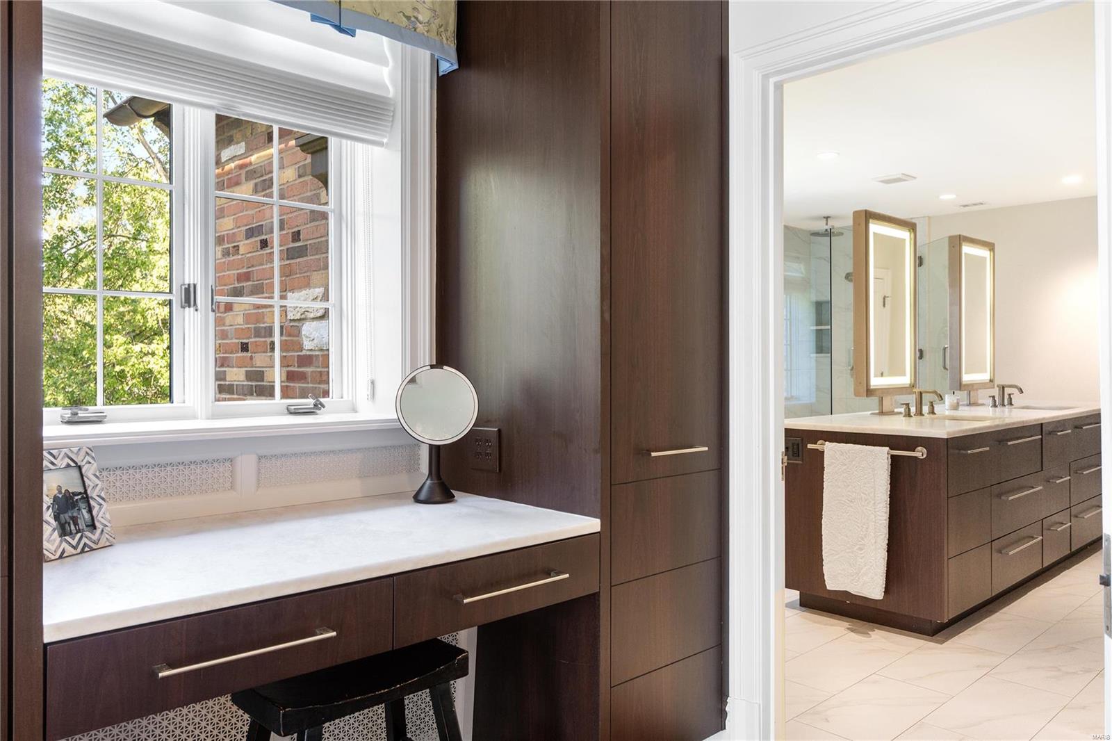 907 South Warson St. Louis, MO 63124 - Photo 26 of 61