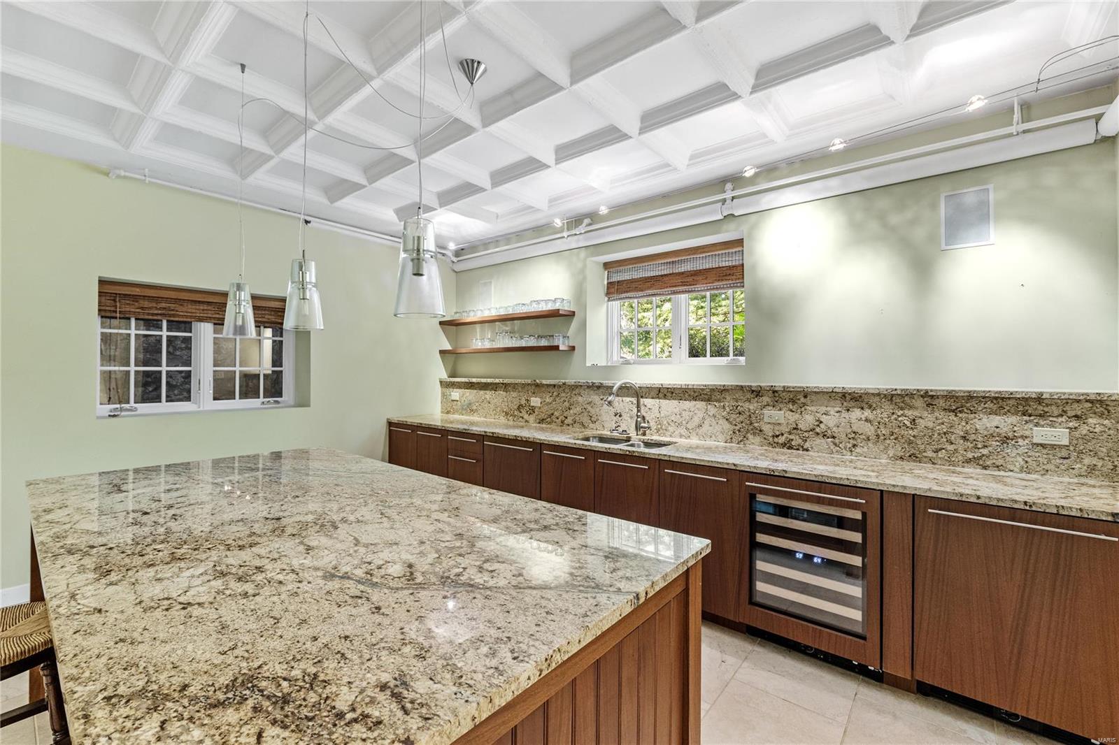 907 South Warson St. Louis, MO 63124 - Photo 49 of 61