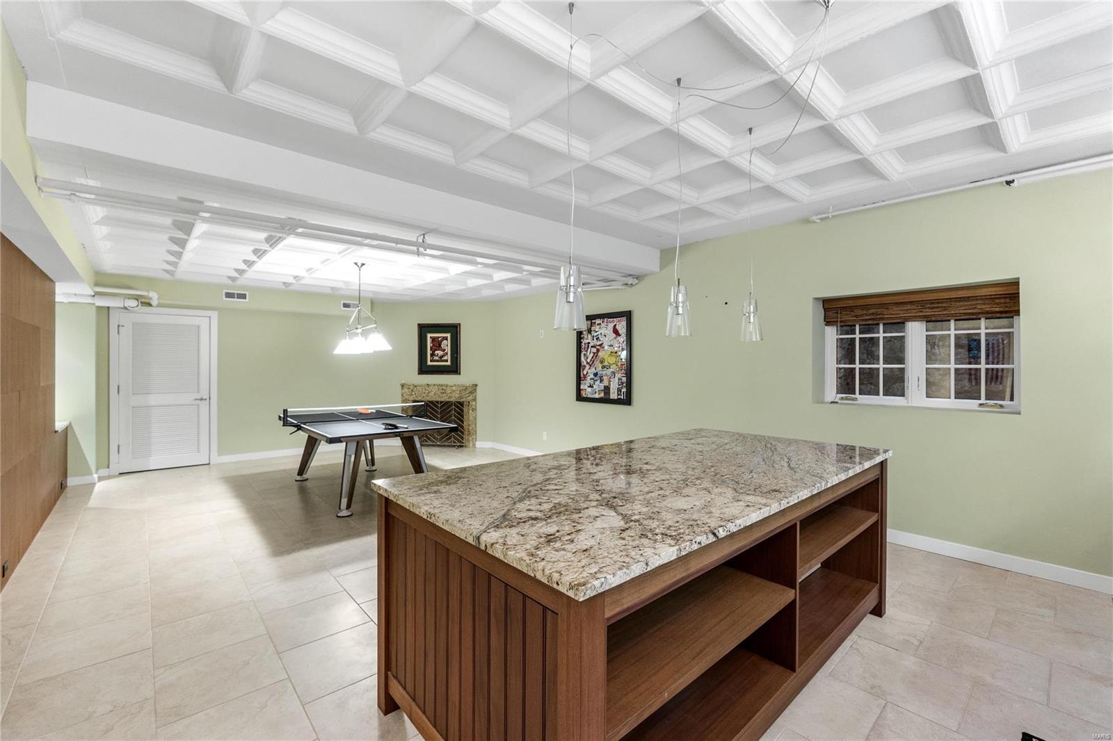 907 South Warson St. Louis, MO 63124 - Photo 50 of 61