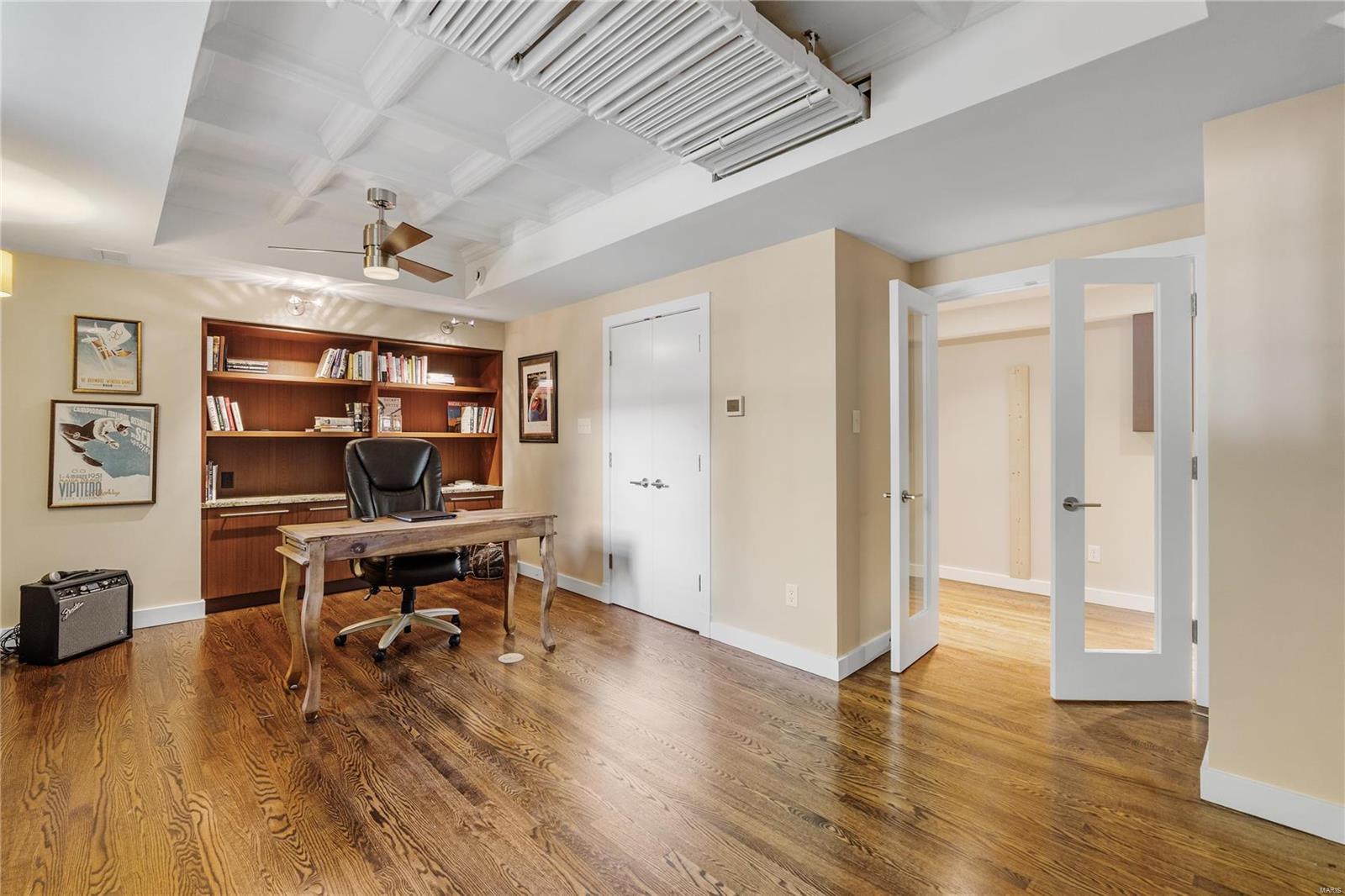 907 South Warson St. Louis, MO 63124 - Photo 53 of 61