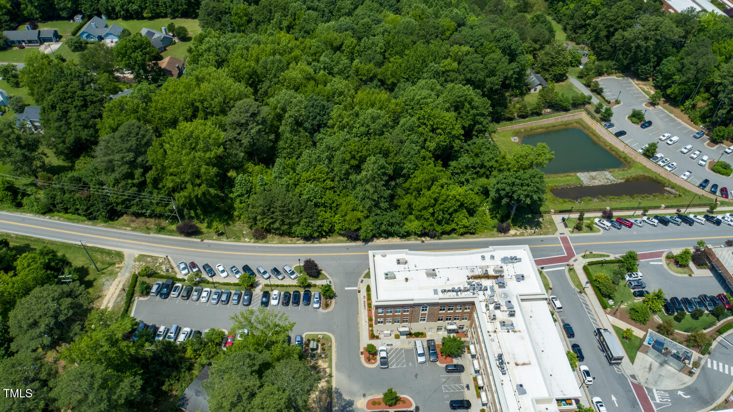 220 Avent Ferry Road Holly Springs, NC 27540 - Photo 5 of 8 220AventFerry