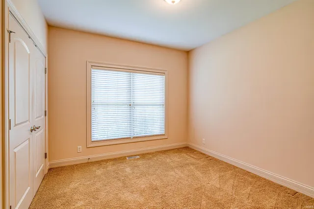 $399,000 | 2230 Long Cove Circle, Newburgh, IN 47630