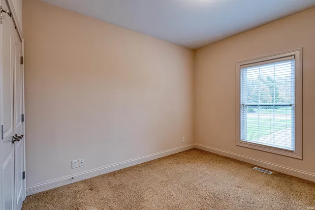 $399,000 | 2230 Long Cove Circle, Newburgh, IN 47630