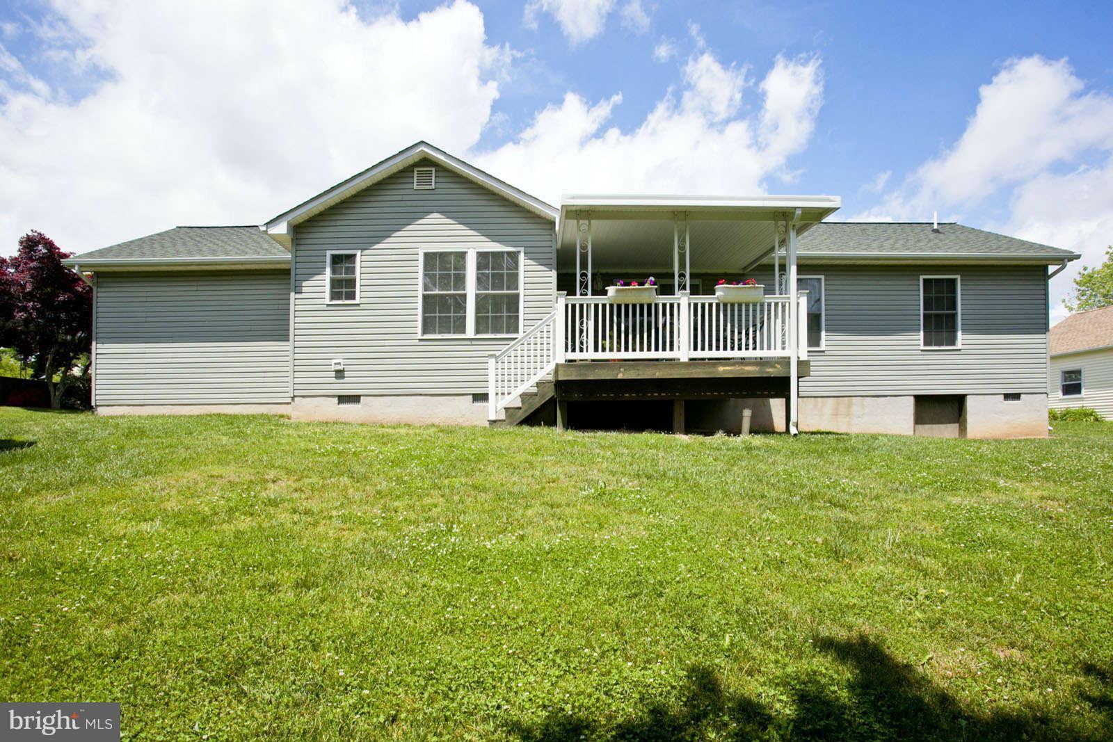 126 Longcroft Road Winchester, VA 22602 - Photo 18 of 20 Exterior (Rear)