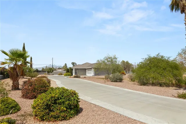 $11,995,000 | 5930 North El Capitan Way, Las Vegas, NV 89149