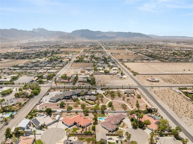 $11,995,000 | 5930 North El Capitan Way, Las Vegas, NV 89149