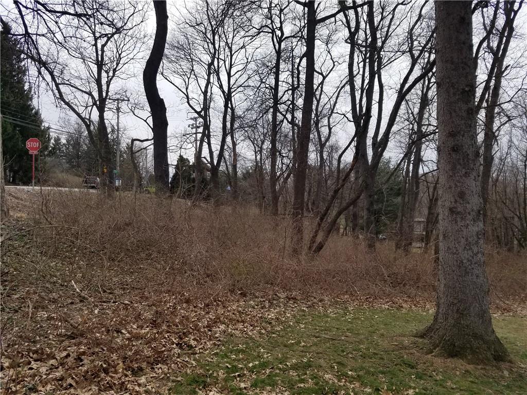 2401 Middle Road Glenshaw, PA 15116 - Photo 2 of 7