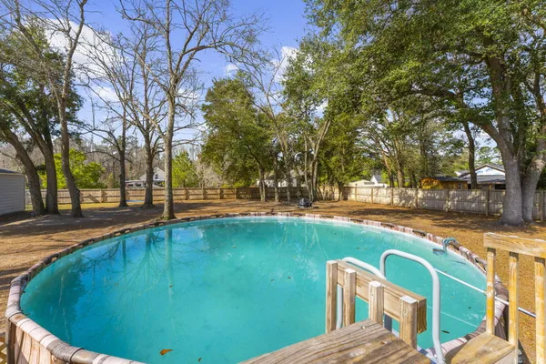 $589,000 | 130 Hidden Hills Road, Cross, SC 29436