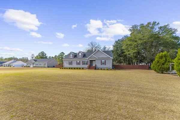 $589,000 | 130 Hidden Hills Road, Cross, SC 29436
